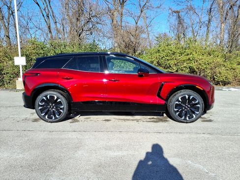 New 2026 Chevrolet Blazer EV RS image 18