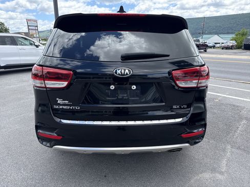 Used 2017 Kia Sorento SX AWD/4WD image 5