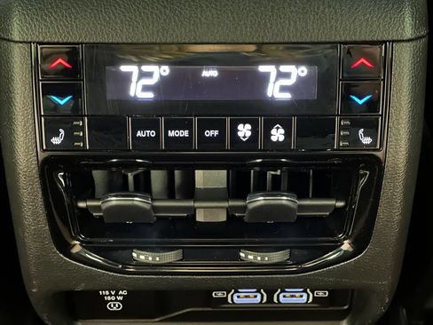 Used 2023 Jeep Grand Cherokee L Summit w/ Advanced Protech Group IV AWD/4WD image 23