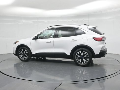 Certified 2020 Ford Escape SEL AWD/4WD image 6