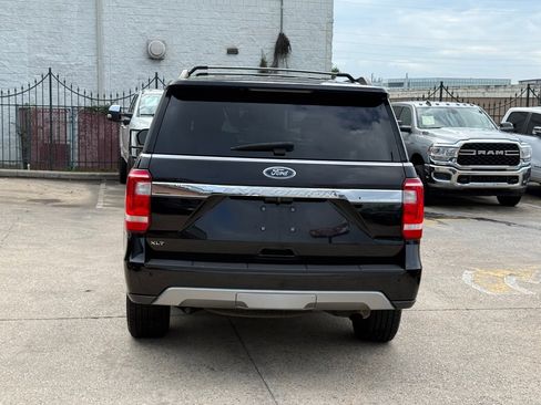 Used 2019 Ford Expedition XLT w/ Equipment Group 202A RWD image 5