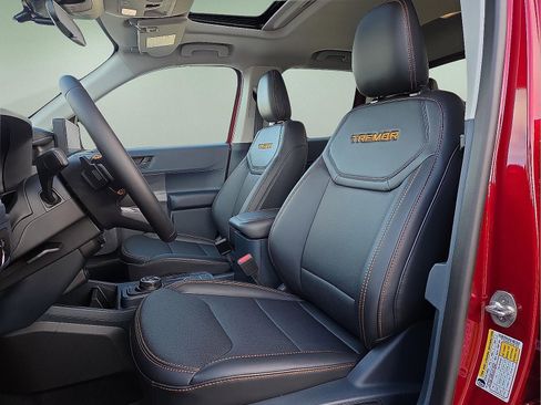 New 2026 Ford Maverick Tremor image 15