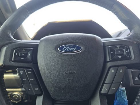 Used 2017 Ford F150 XLT w/ Equipment Group 302A Luxury AWD/4WD image 29