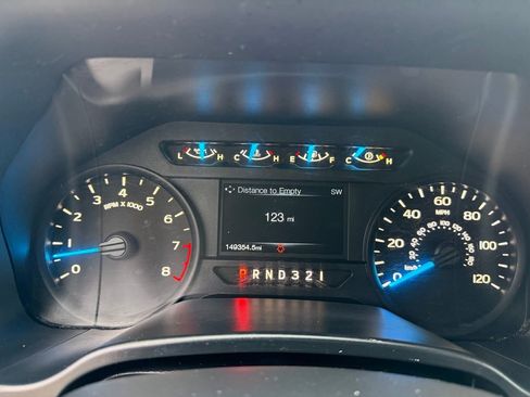 Used 2017 Ford F150 XL w/ Equipment Group 101A Mid image 24