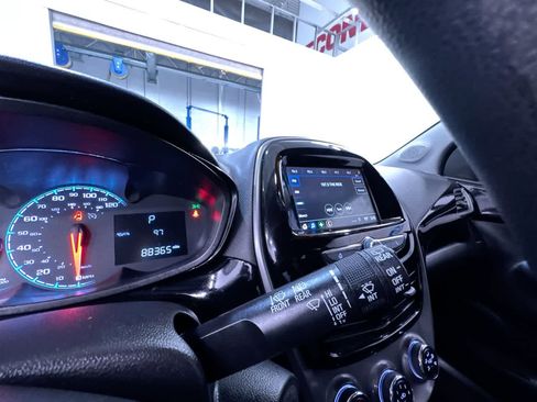 Used 2019 Chevrolet Spark LT image 19