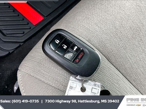 Used 2023 Honda Accord EX image 9
