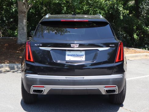 Used 2021 Cadillac XT5 Premium Luxury FWD image 8