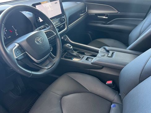 Certified 2024 Toyota Grand Highlander AWD Hybrid image 7