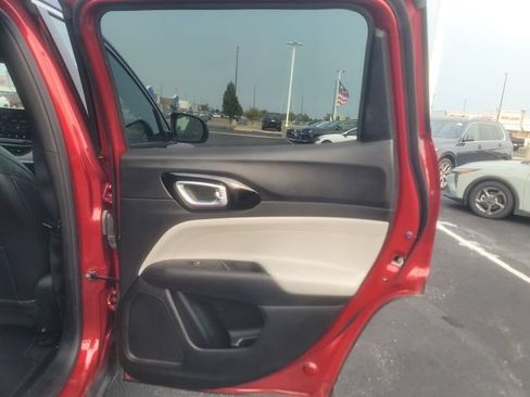 Used 2025 Jeep Compass Limited AWD/4WD image 30
