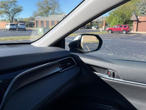 Used 2024 Toyota Camry XSE FWD image 19