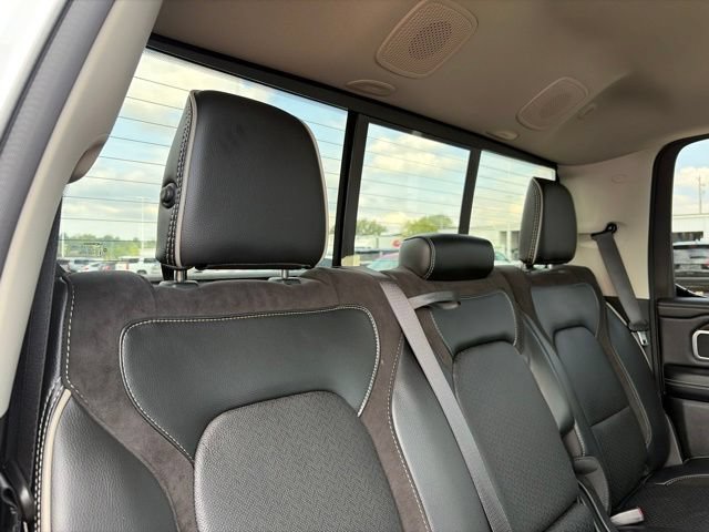 Used 2022 RAM 1500 Laramie AWD/4WD image 45