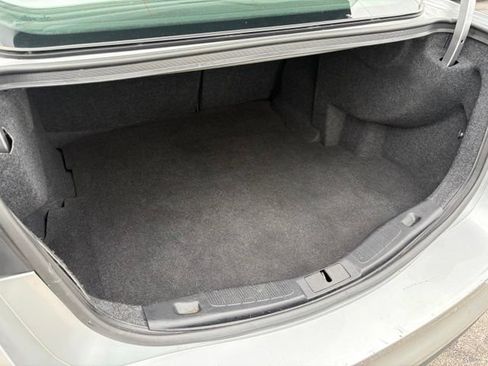 Used 2020 Ford Fusion SE FWD image 29