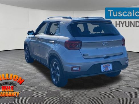 New 2026 Hyundai Venue SEL image 6