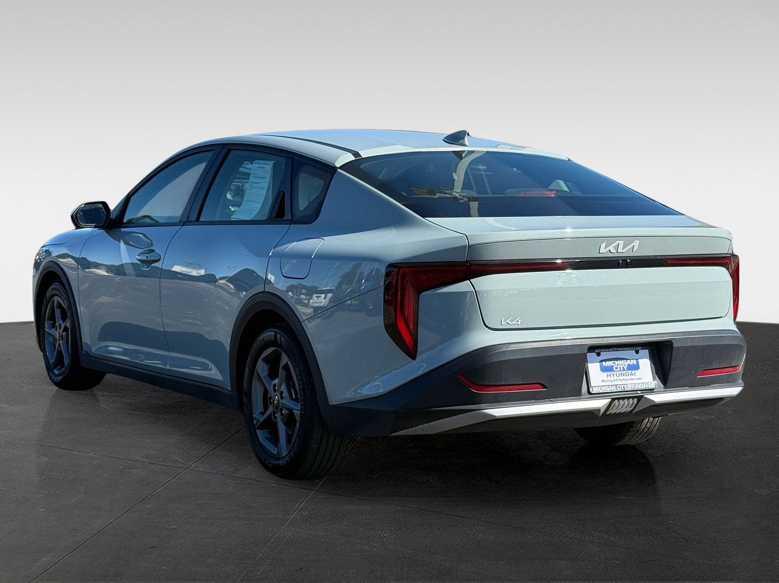 Used 2025 Kia K4 FWD image 7
