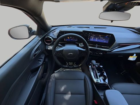 New 2026 Chevrolet Trax RS w/ Driver Confidence Package FWD image 14