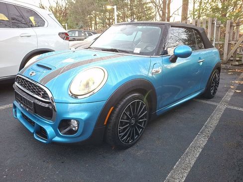 Used 2017 MINI Cooper S image 28