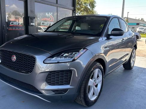 Used 2020 Jaguar E-PACE SE image 1