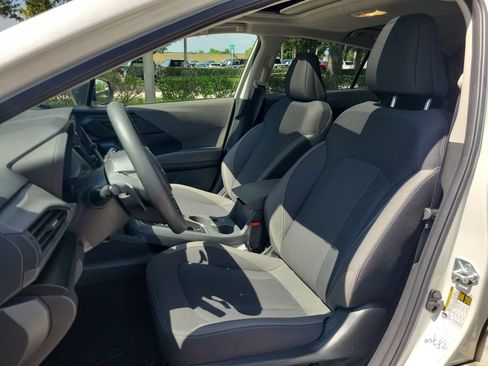Used 2025 Subaru Crosstrek 2.5i Premium AWD/4WD image 16