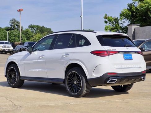 New 2026 Mercedes-Benz GLC 300 image 4