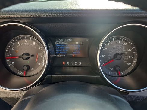 Used 2017 Ford Mustang Premium image 22