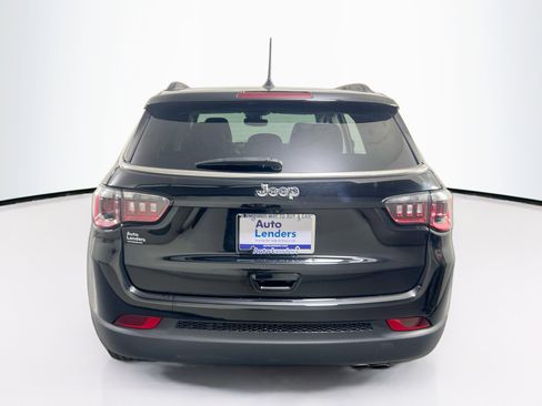 Used 2022 Jeep Compass Limited image 6