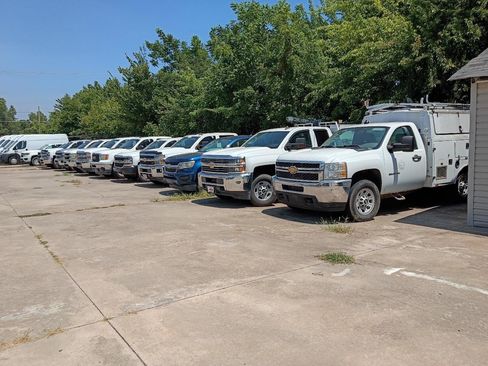 Used 2019 Chevrolet Silverado 3500 W/T w/ WT Convenience Package AWD/4WD image 2