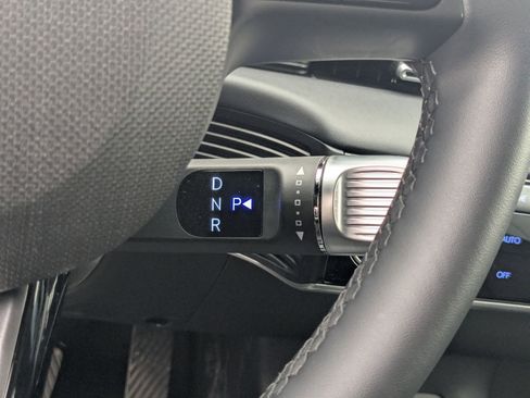 Certified 2025 Hyundai Ioniq 5 Limited image 26