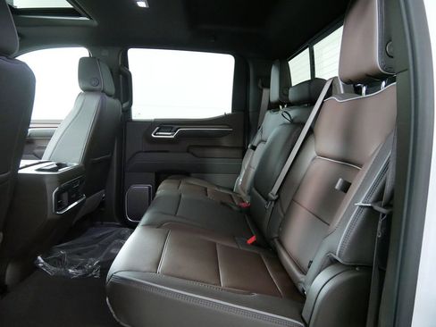 New 2026 GMC Sierra 1500 Denali image 13