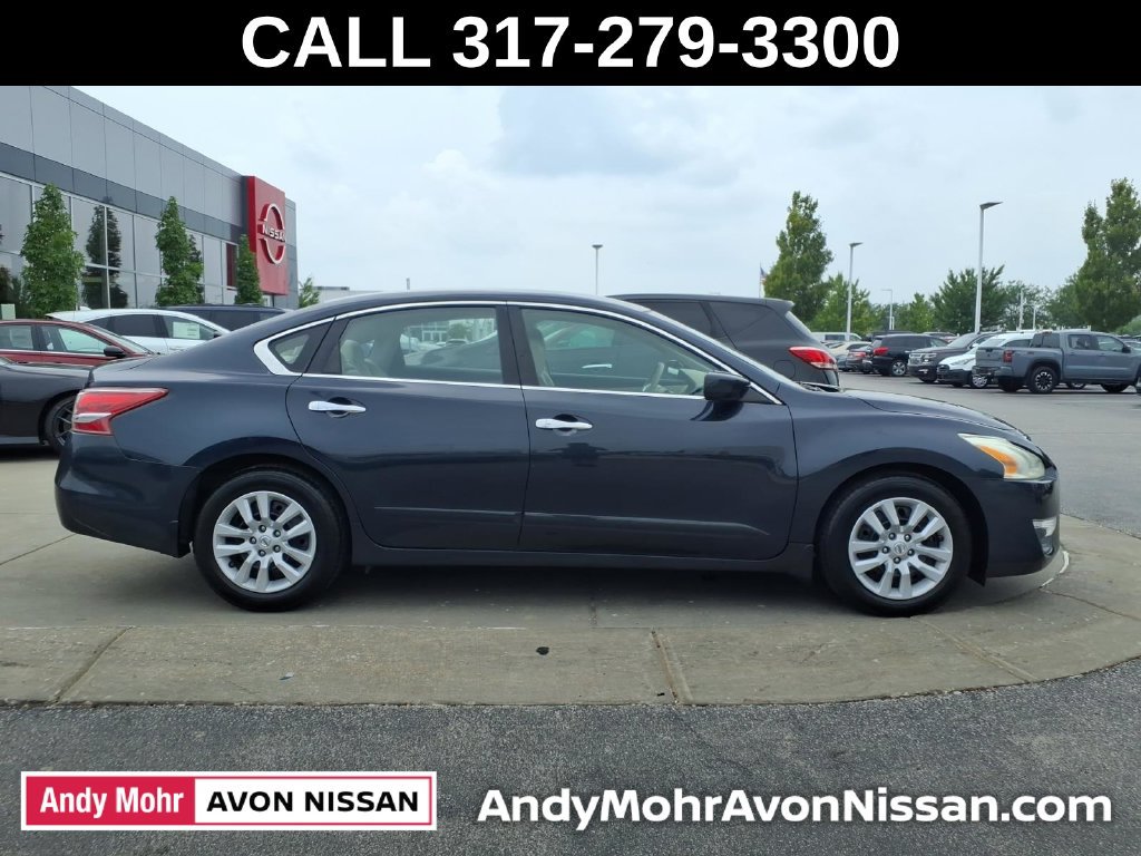 Used 2013 Nissan Altima 2.5 S FWD image 8