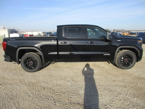 New 2026 GMC Sierra 1500 Elevation w/ Max Trailering Package image 3