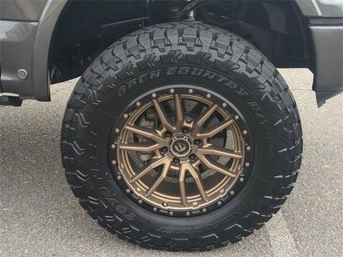 Used 2020 Ford F150 Lariat w/ Equipment Group 502A Luxury image 10