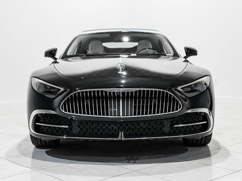 Used 2026 Mercedes-Benz Maybach SL 680 image 3