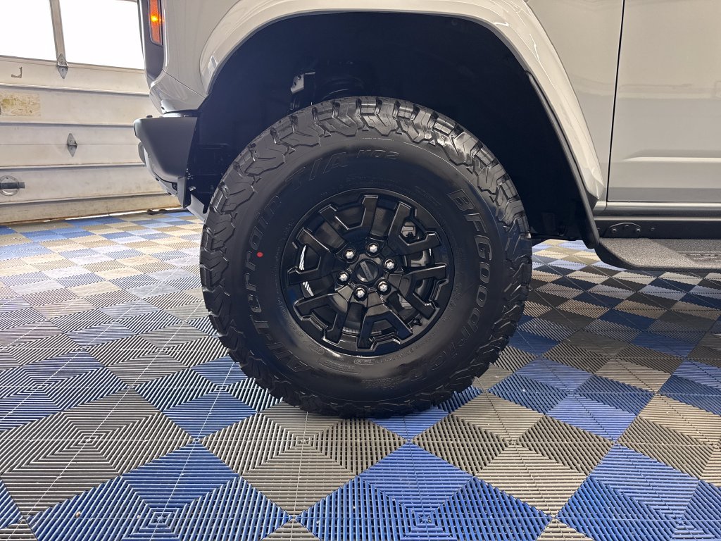New 2026 Ford Bronco Raptor w/ Interior Carbon Fiber Pack AWD/4WD image 27