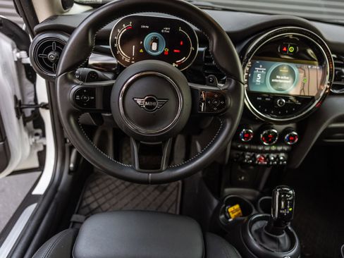 Used 2024 MINI Cooper S FWD image 12