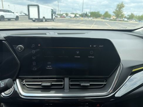 New 2026 Chevrolet Trax ACTIV w/ Driver Confidence Package FWD image 15