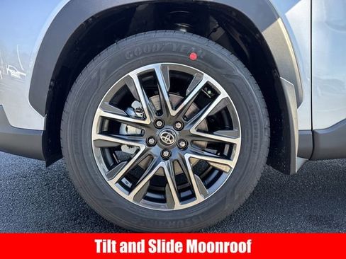 New 2026 Toyota Corolla Cross XLE w/ Convenience Package image 21