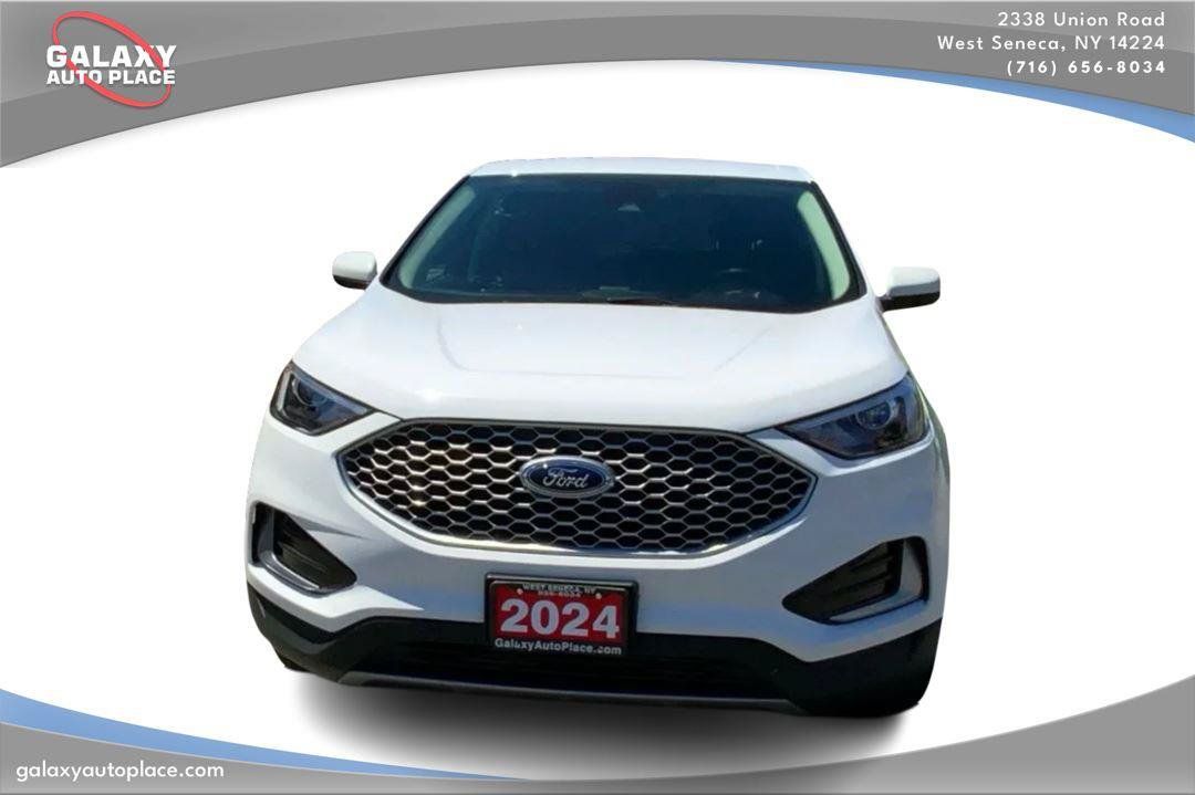Used 2024 Ford Edge SEL AWD/4WD image 2