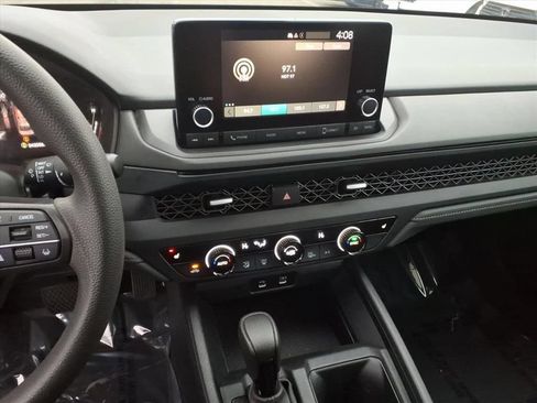 Used 2024 Honda Accord EX image 8