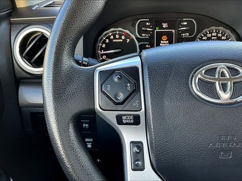 Used 2021 Toyota Tundra SR5 image 12