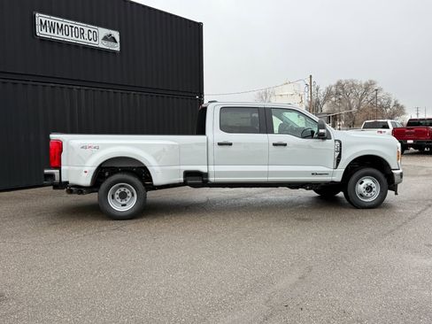 New 2026 Ford F350 XLT image 7