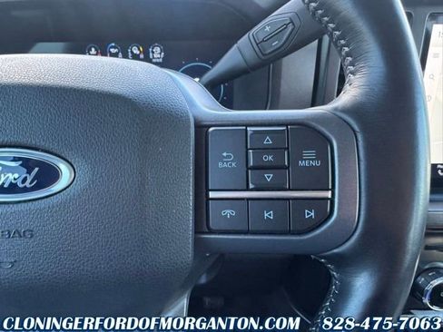 Used 2023 Ford F450 Lariat image 28