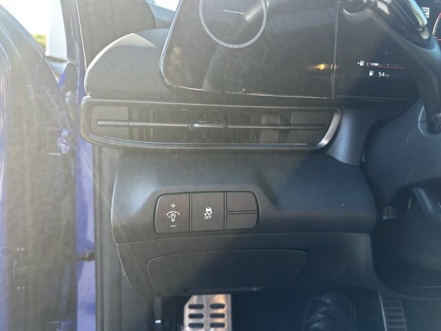 Used 2025 Hyundai Elantra N FWD image 29