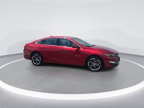 Used 2024 Chevrolet Malibu LT FWD image 9