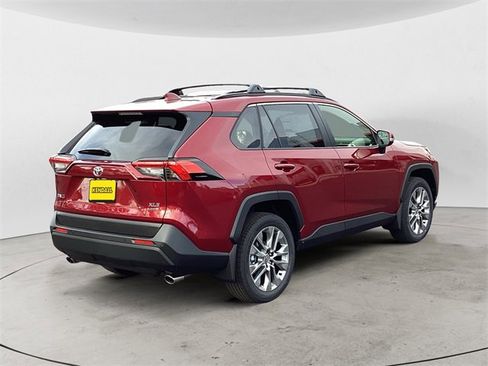 New 2025 Toyota RAV4 XLE Premium image 5