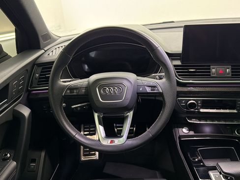 Used 2022 Audi SQ5 Prestige w/ Prestige Package AWD/4WD image 11