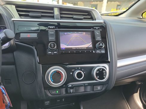 Used 2016 Honda Fit LX image 22