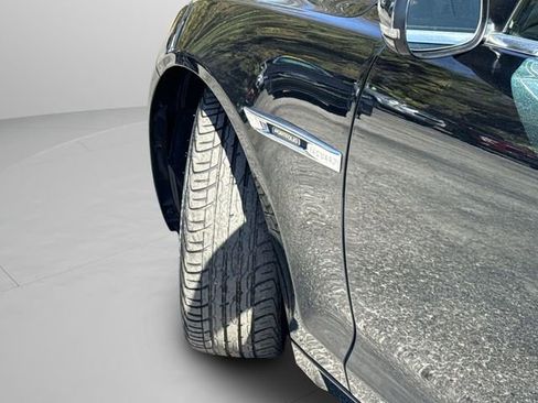 Used 2012 Jaguar XJ image 48