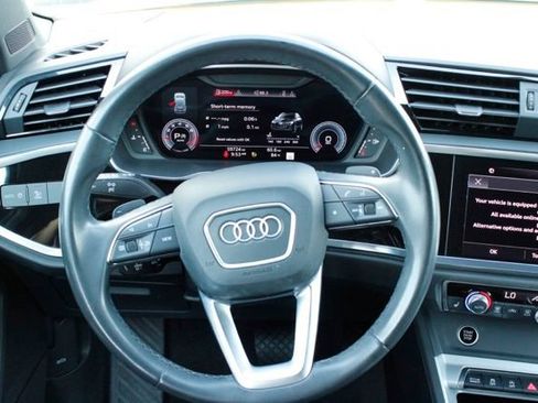 Used 2024 Audi Q3 2.0T Premium Plus AWD/4WD image 18