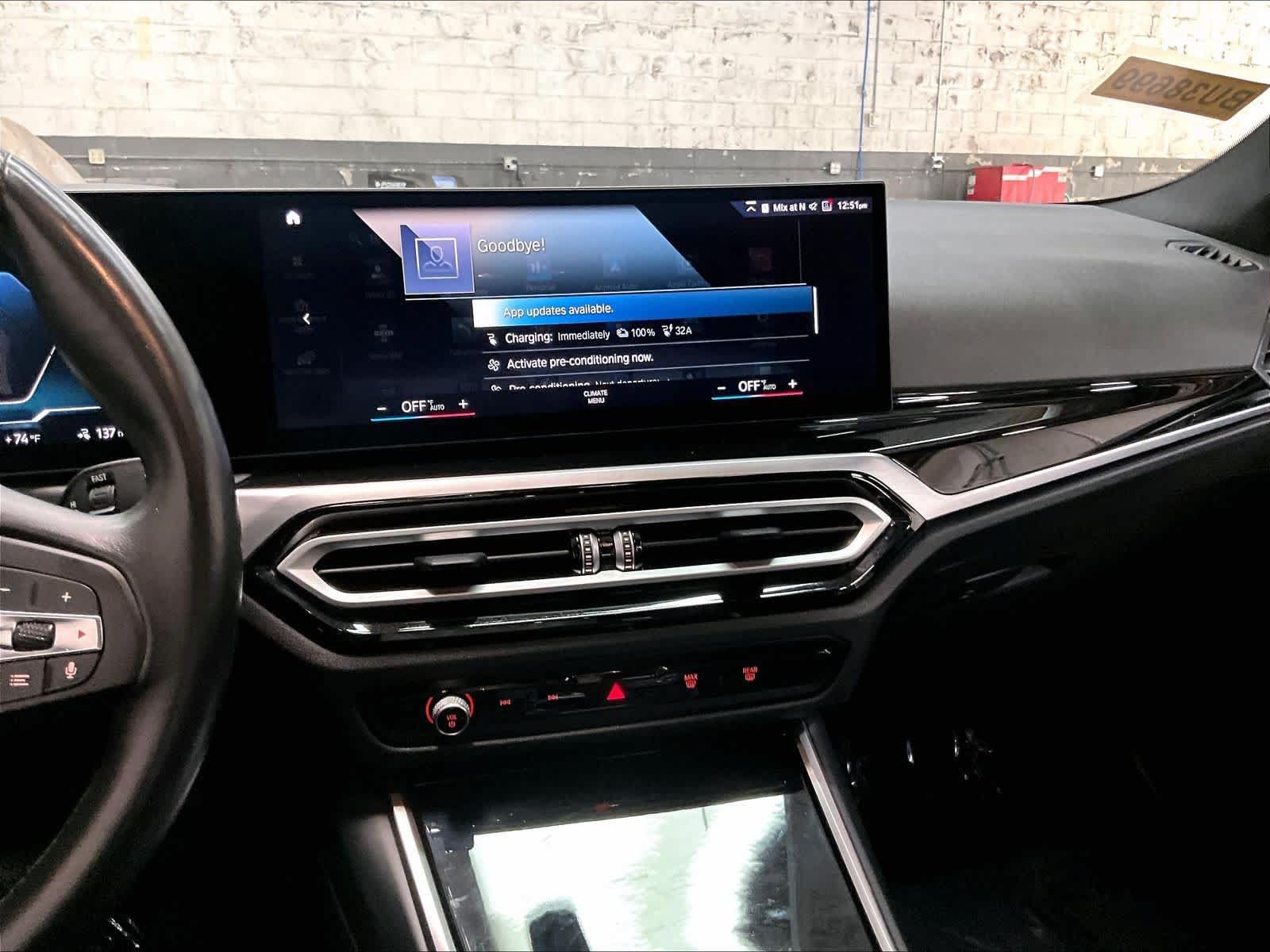 Used 2023 BMW i4 eDrive40 w/ Premium Package RWD image 9