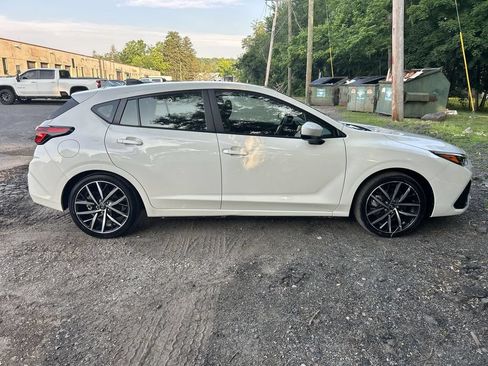 Certified 2024 Subaru Impreza 2.0i Sport AWD/4WD image 9